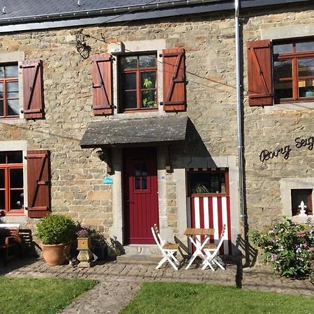 Hotel La Bourgseigneurie Bourseigne-Vieille Esterno foto