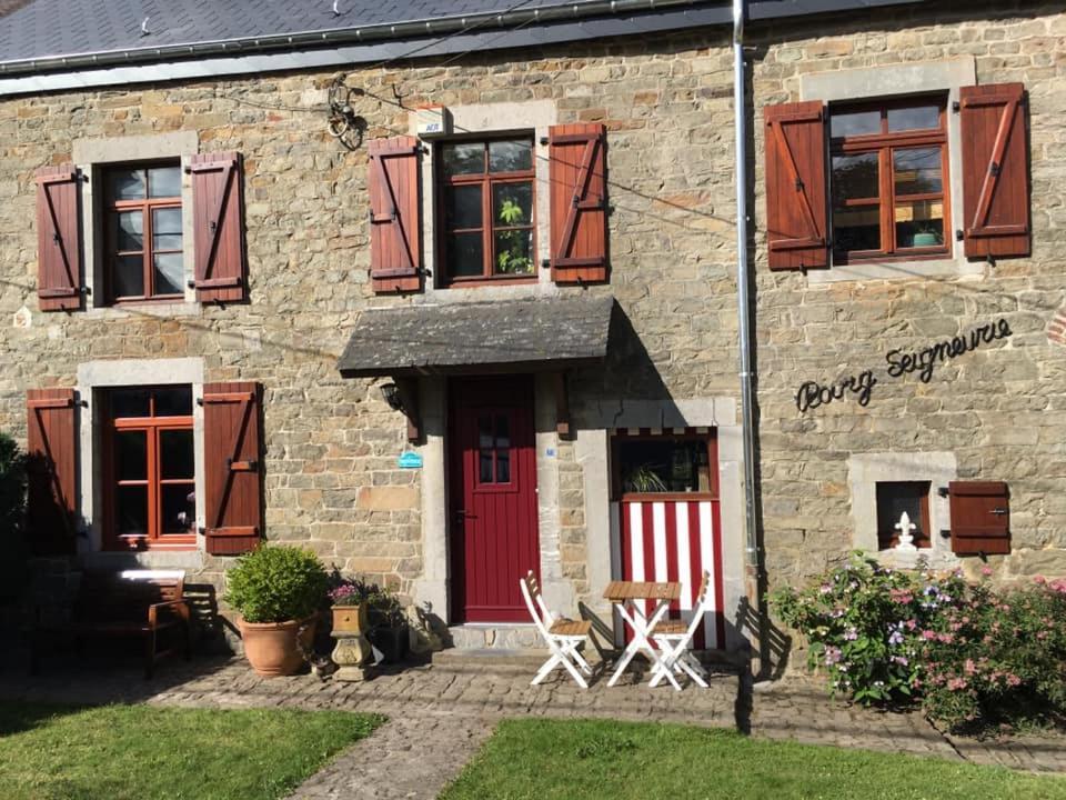 Hotel La Bourgseigneurie Bourseigne-Vieille Esterno foto