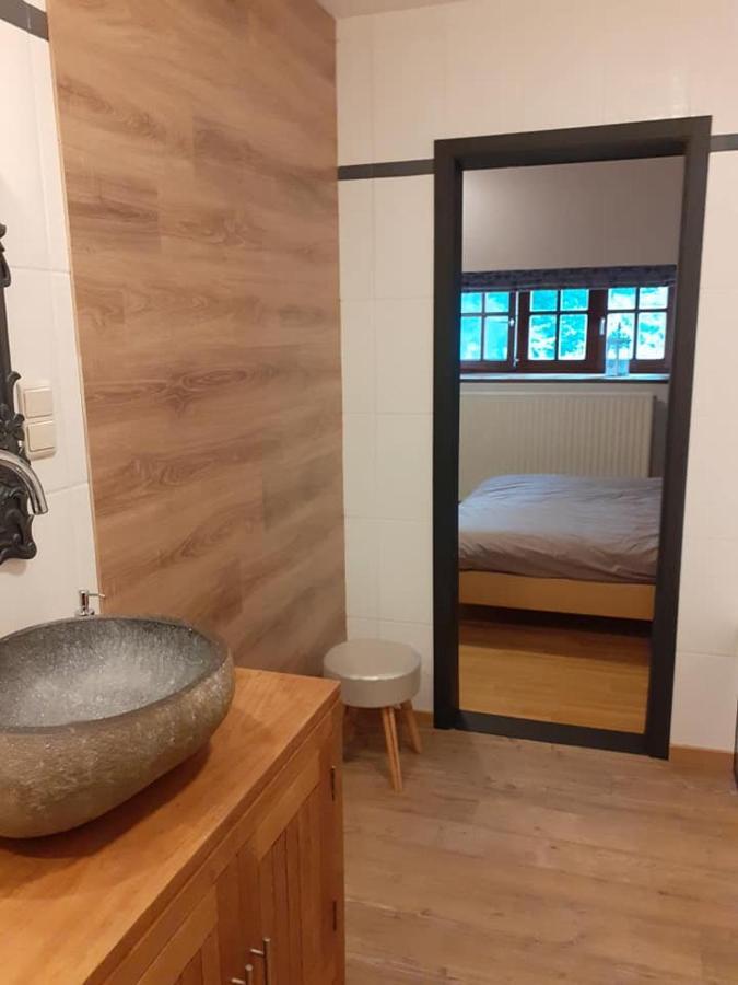 Hotel La Bourgseigneurie Bourseigne-Vieille Esterno foto