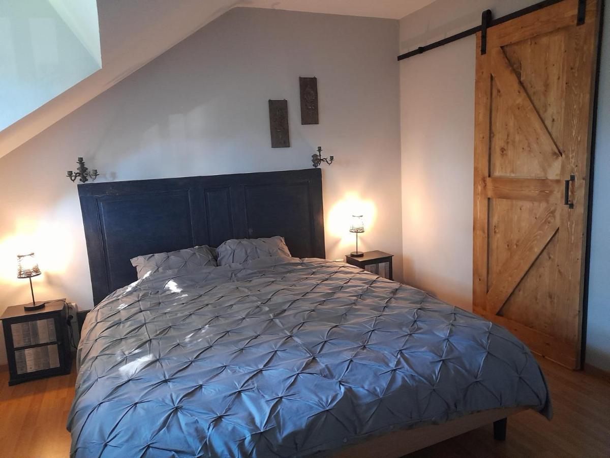 Hotel La Bourgseigneurie Bourseigne-Vieille Esterno foto