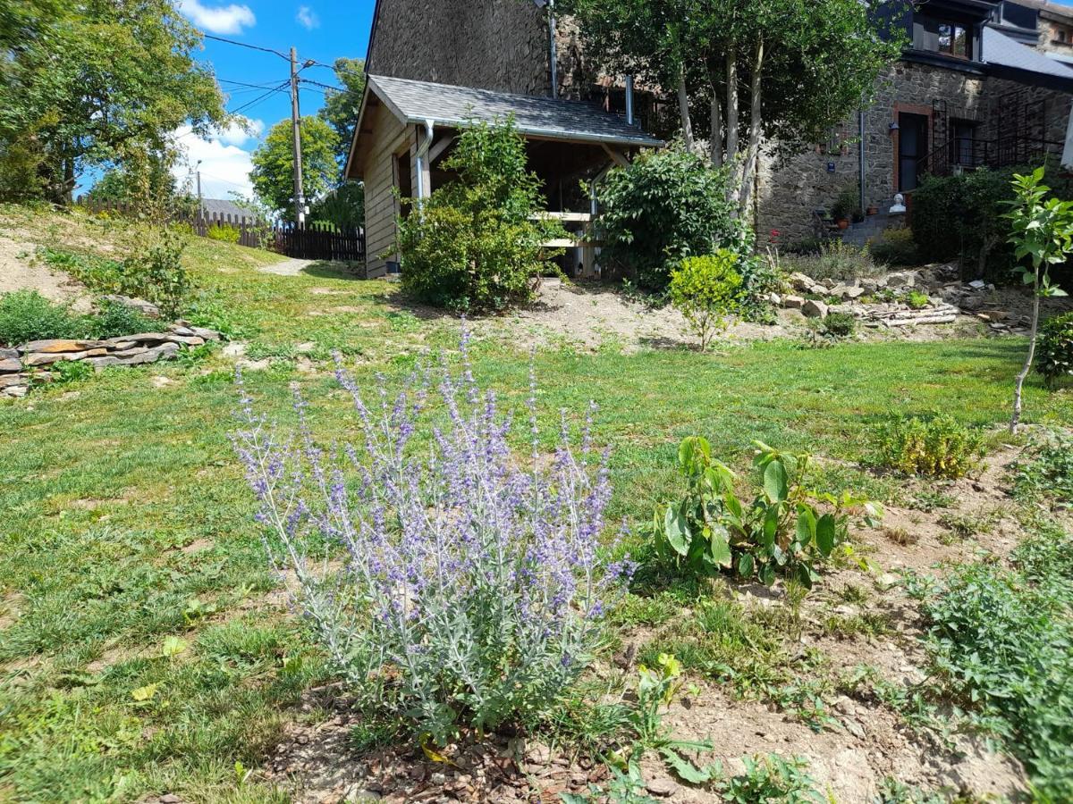 Hotel La Bourgseigneurie Bourseigne-Vieille Esterno foto