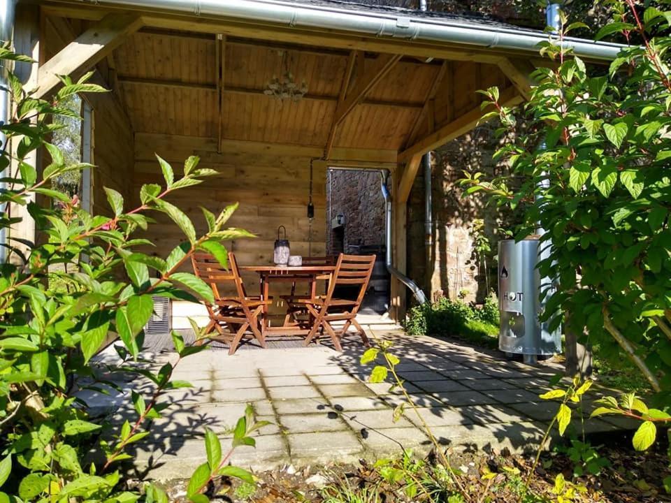 Hotel La Bourgseigneurie Bourseigne-Vieille Esterno foto